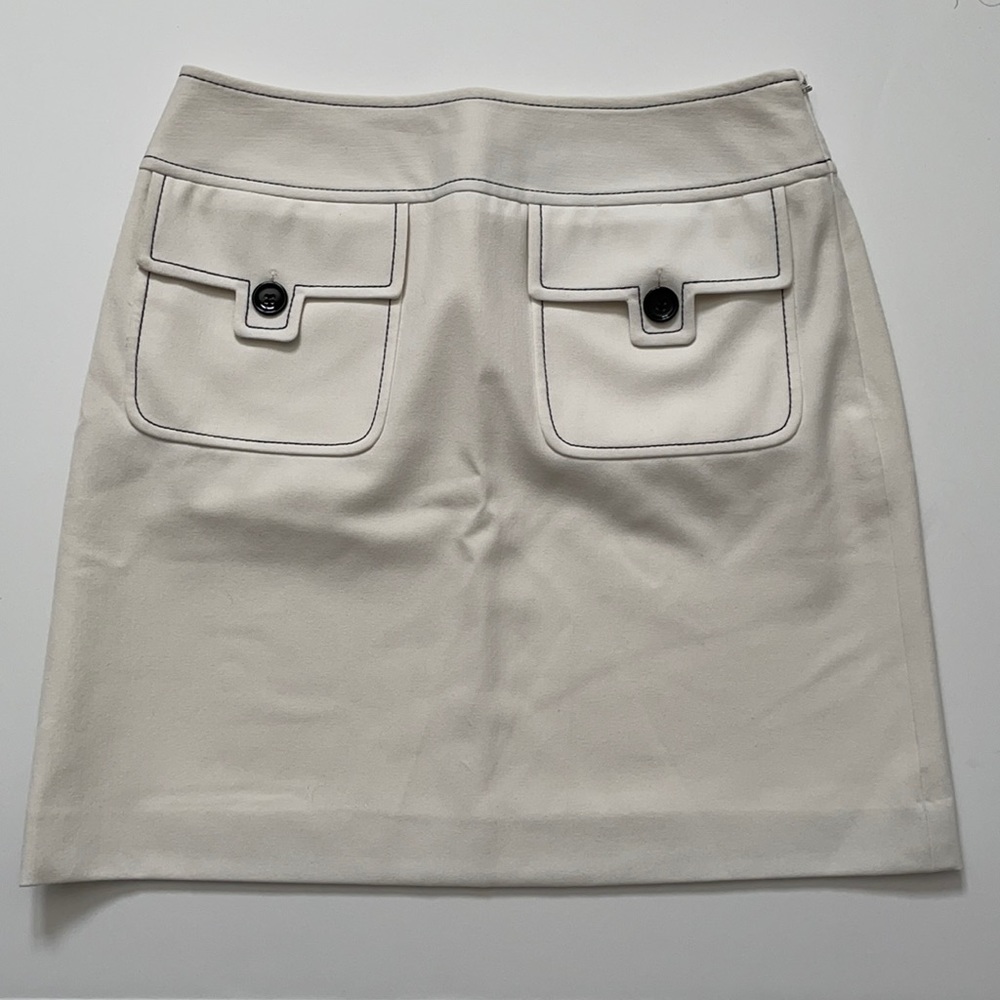Ann Taylor Lift White Mini Skirt (size 4)